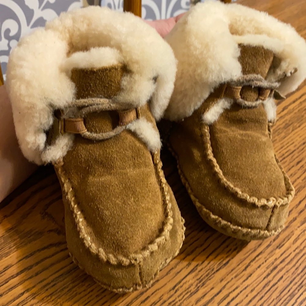 Baby Overland leather moccasins no longer made